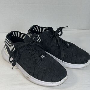 Danskin Sneakers Black and White cushion insole stretch lace up comfortSize 6.5